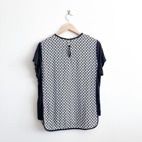Bianca Nygard Blouse Black White Curved Bottom Women's M Stretchy Side Panels - Picture 2 of 7